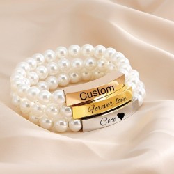 Chic pearl bracelet to...